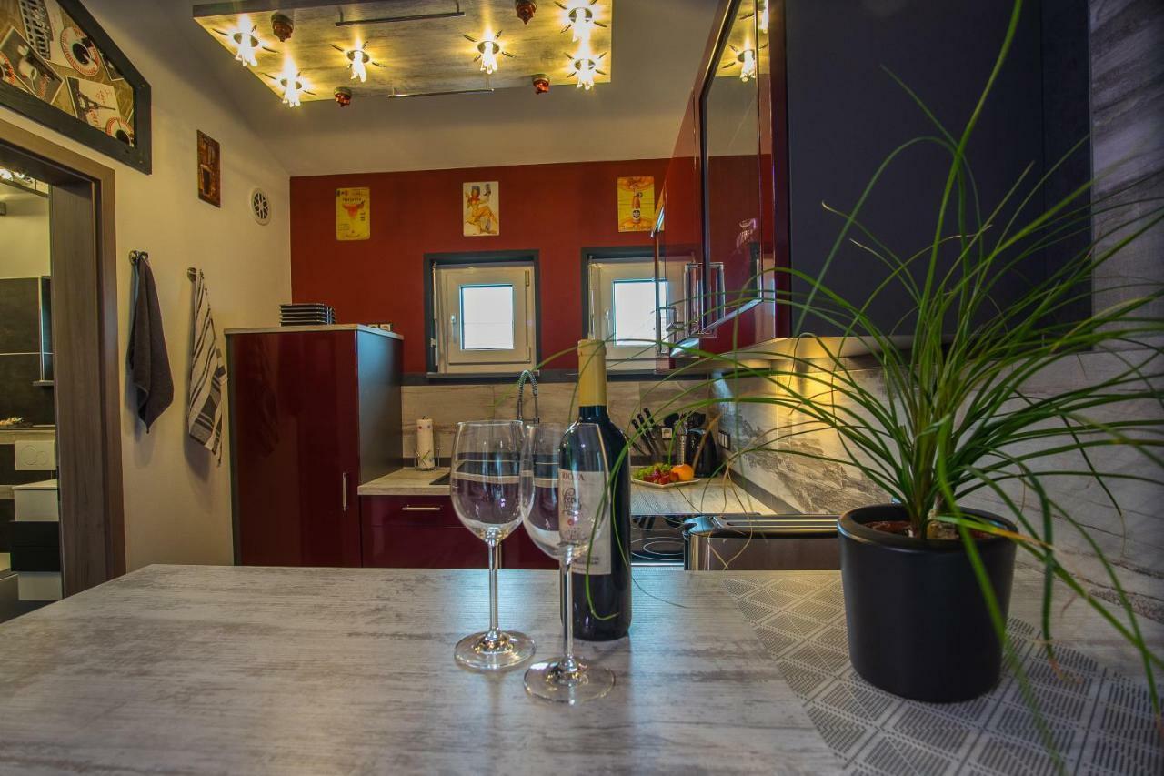 Bodensee-Fewo Modernes & Top-Ausgestattetes Appartement Incl Netflix, Fahrradgarage Uhldingen-Mühlhofen Exteriér fotografie